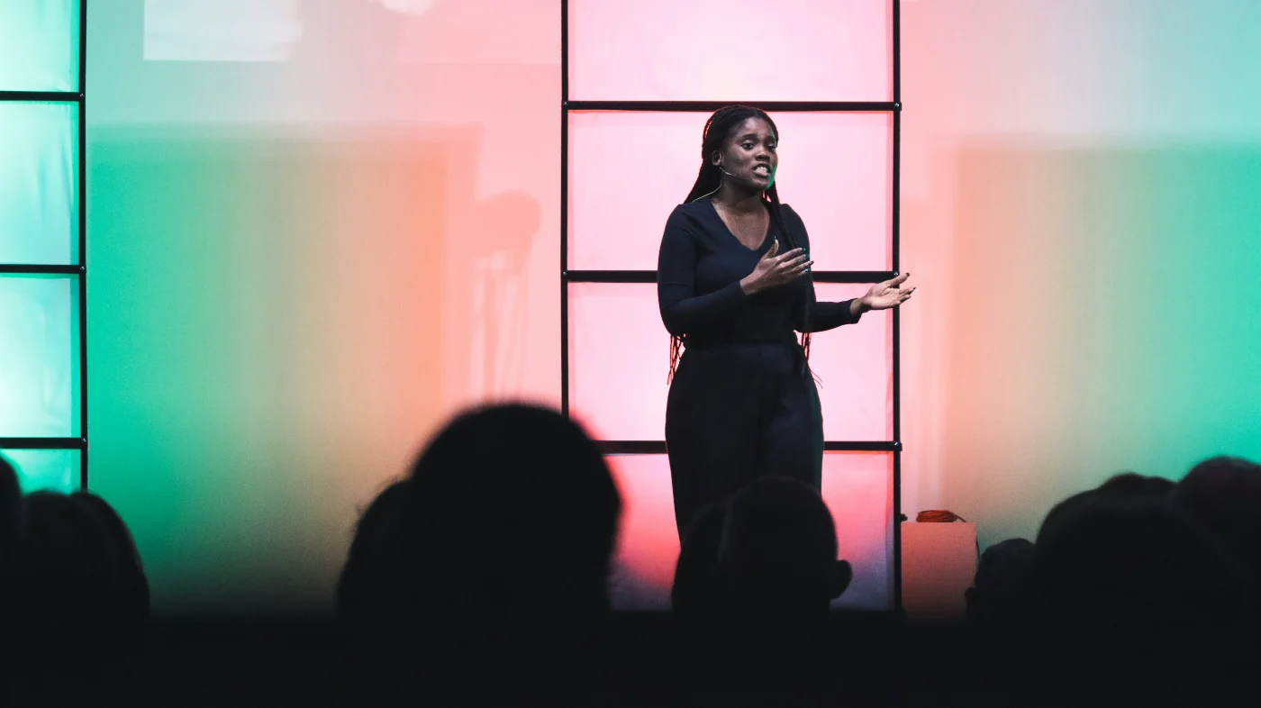 Mobilization director speaking with a recruit